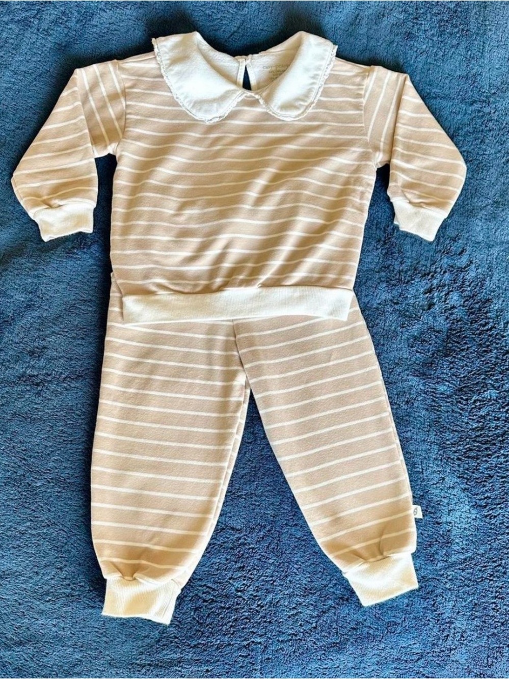 Easy-Peasy Peterpan Collar Sweatshirt & Jogger Set | Size 2T